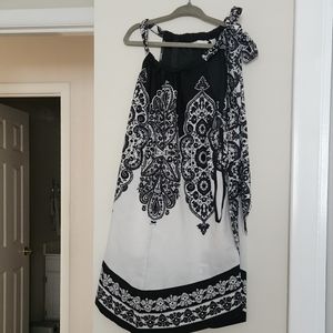 New York & Co Halter Tie Top Blouse Size M